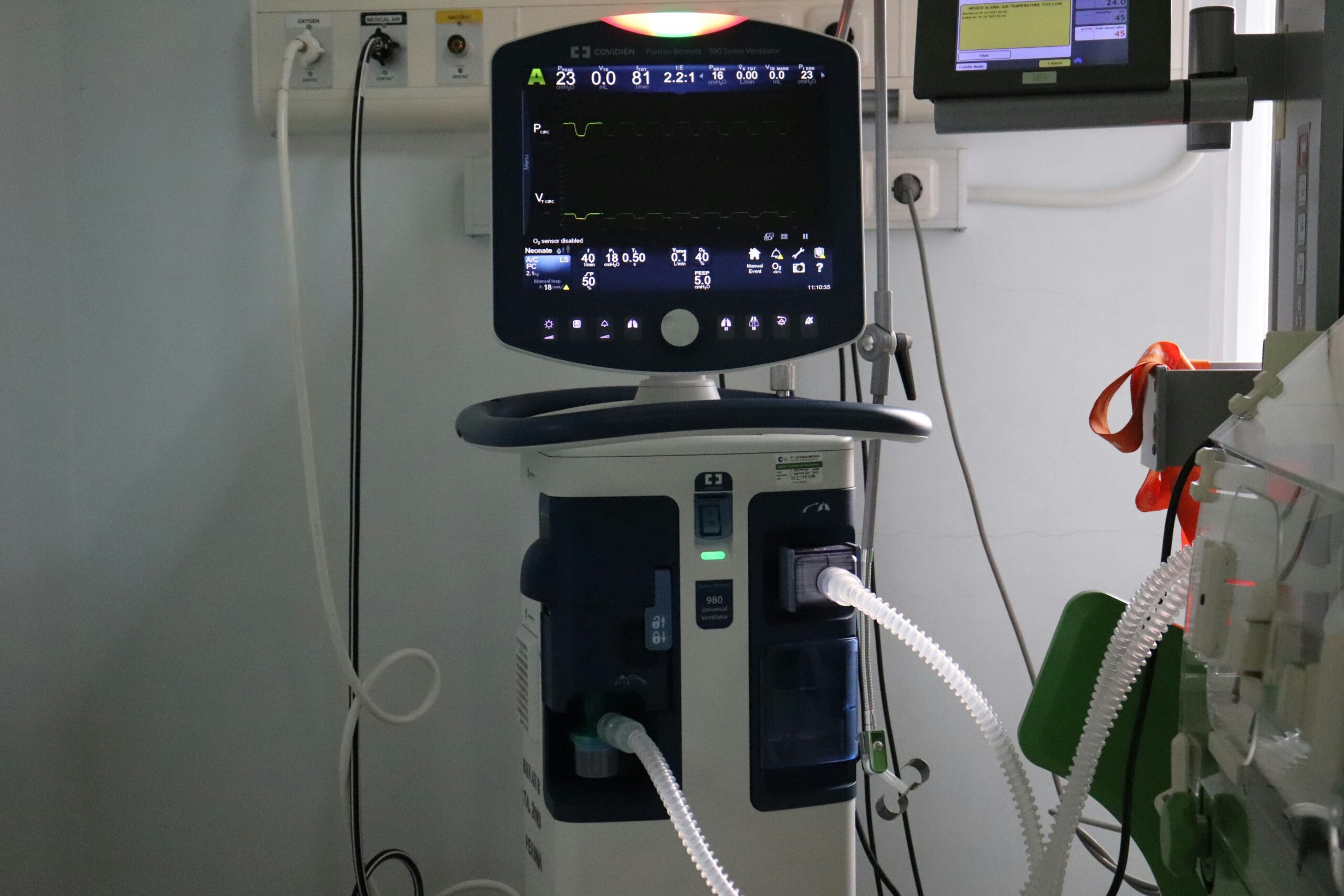 Dialysis access planning and vessel mapping
